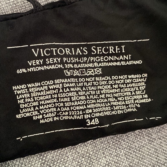 VICTORIAS SECRET VERY SEXY PUSH-UP BRA! - Picture 5 of 5